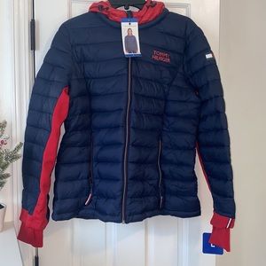 NWT Tommy Hilfigure Packable Women’s Jacket (Size: L)
